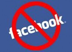 ۵ چیزی که نباید در فیس بوک پست کنید 